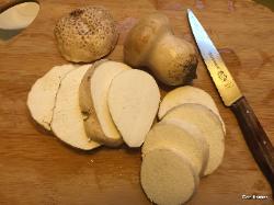Calvatia cyathiformis cooking